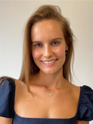 Headshot of Babet de Groot