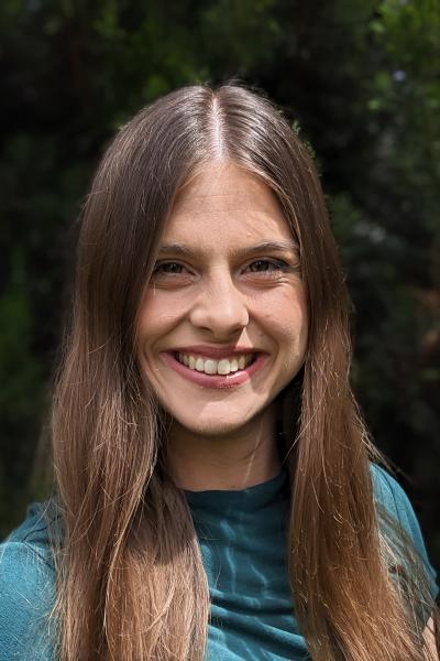 Headshot of Kim Anastasiou
