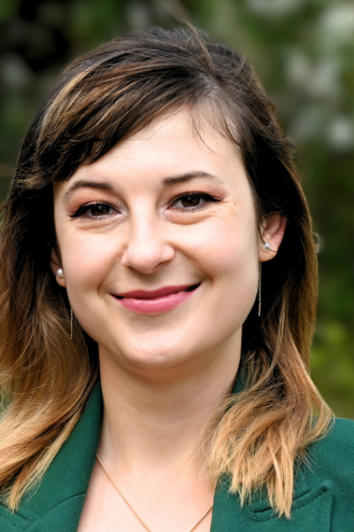 Headshot of Roxana Tompea
